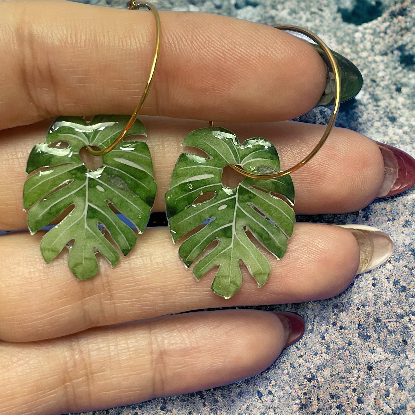 Monstera Charms para Pendientes de Aro (O lo que te apetezca si eres creativ@)