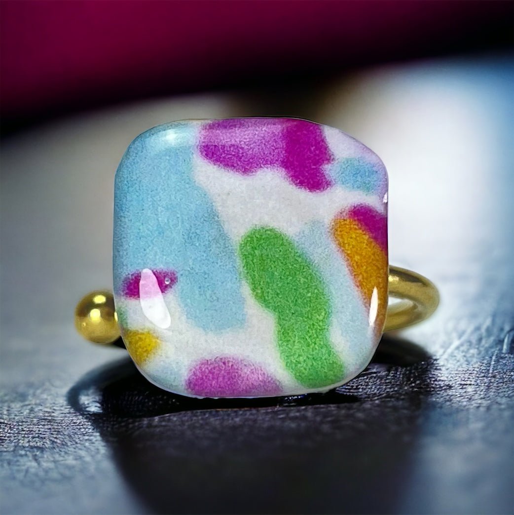 Anillo de acero dorado y papel (tamaño ajustable)