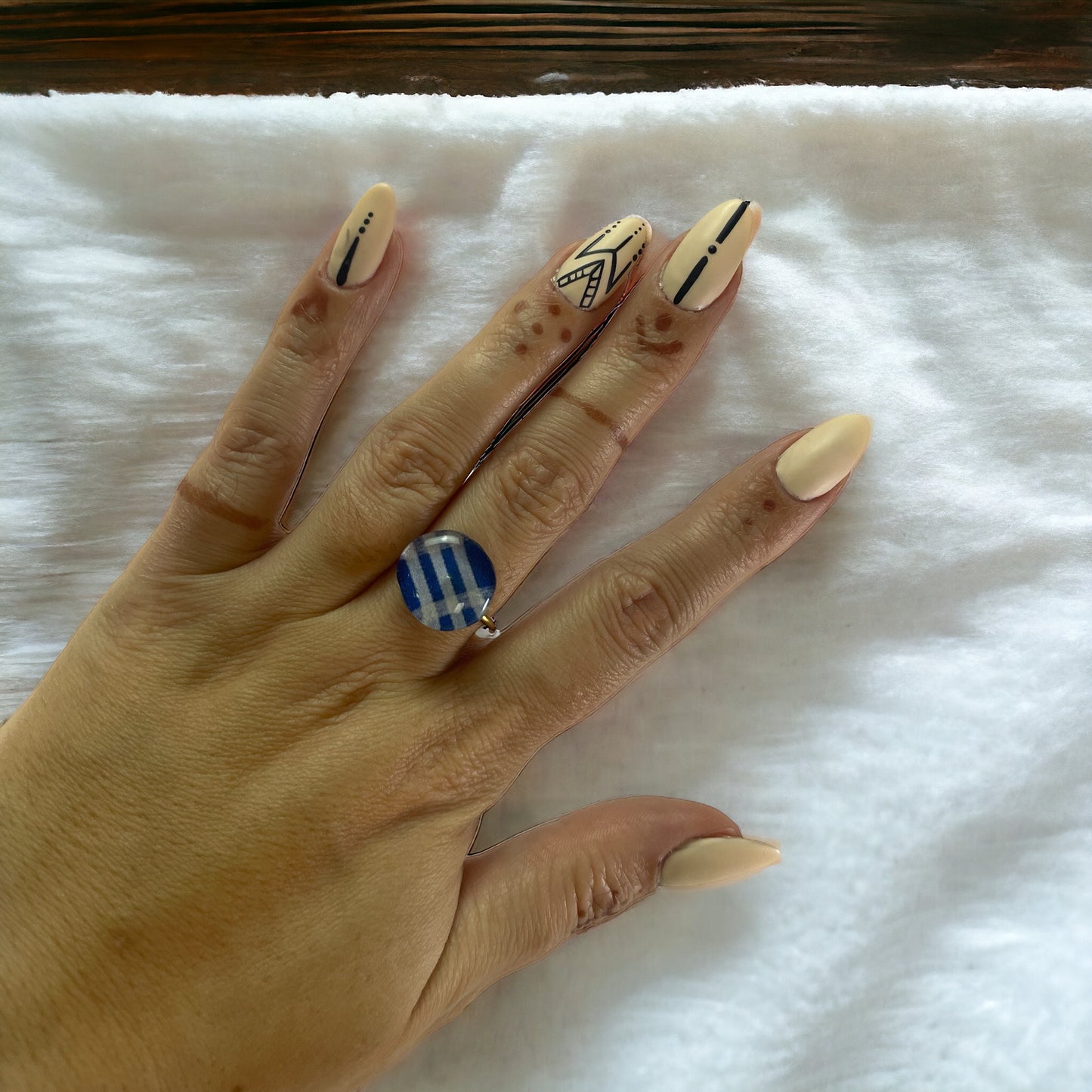 Anillo de acero dorado y papel Zapi de arrantzal (tamaño ajustable)